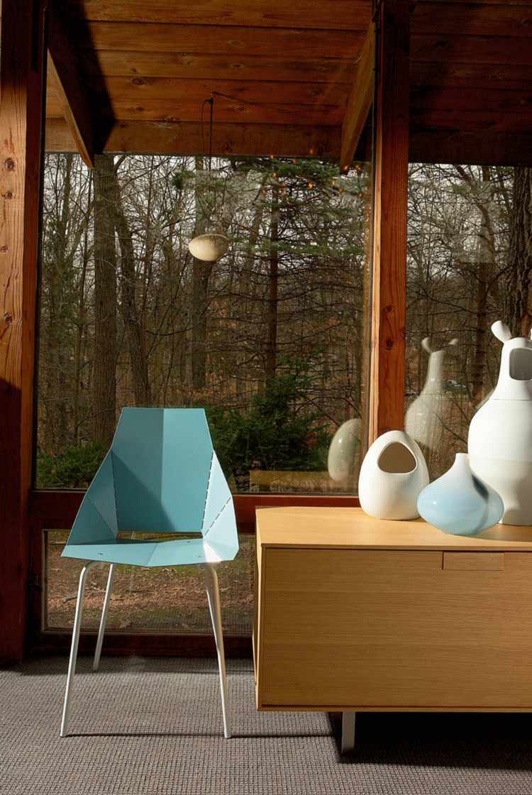 letná sedačka nábytok stolička oceľ svetlo modrý laser