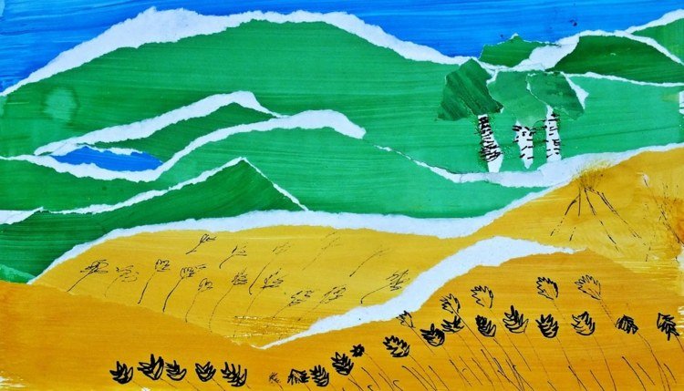 Pšeničné pole s pšeničnými klasmi, zelená lúka a modrá obloha