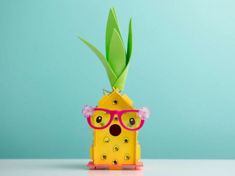 Výroba ananásov s deťmi počas letných prázdnin v júli