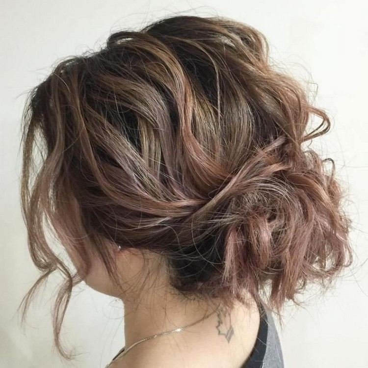 Messy Bun Quick Updos Účesy Návod Krátke vlasy