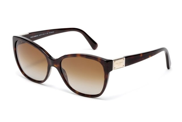 roh-optika-obdĺžnikový-acetát-rám-logo-plaketa-žehlenie