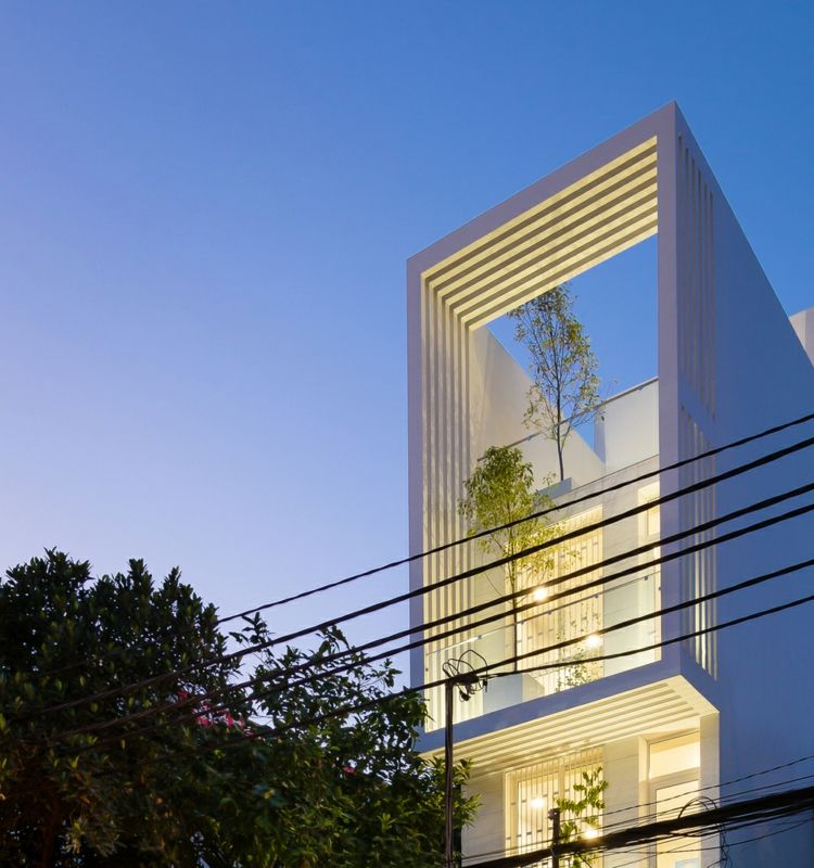 ochrana pred slnkom-nápady-zastrešenie-moderné-nepriame-osvetlenie-vonkajšie