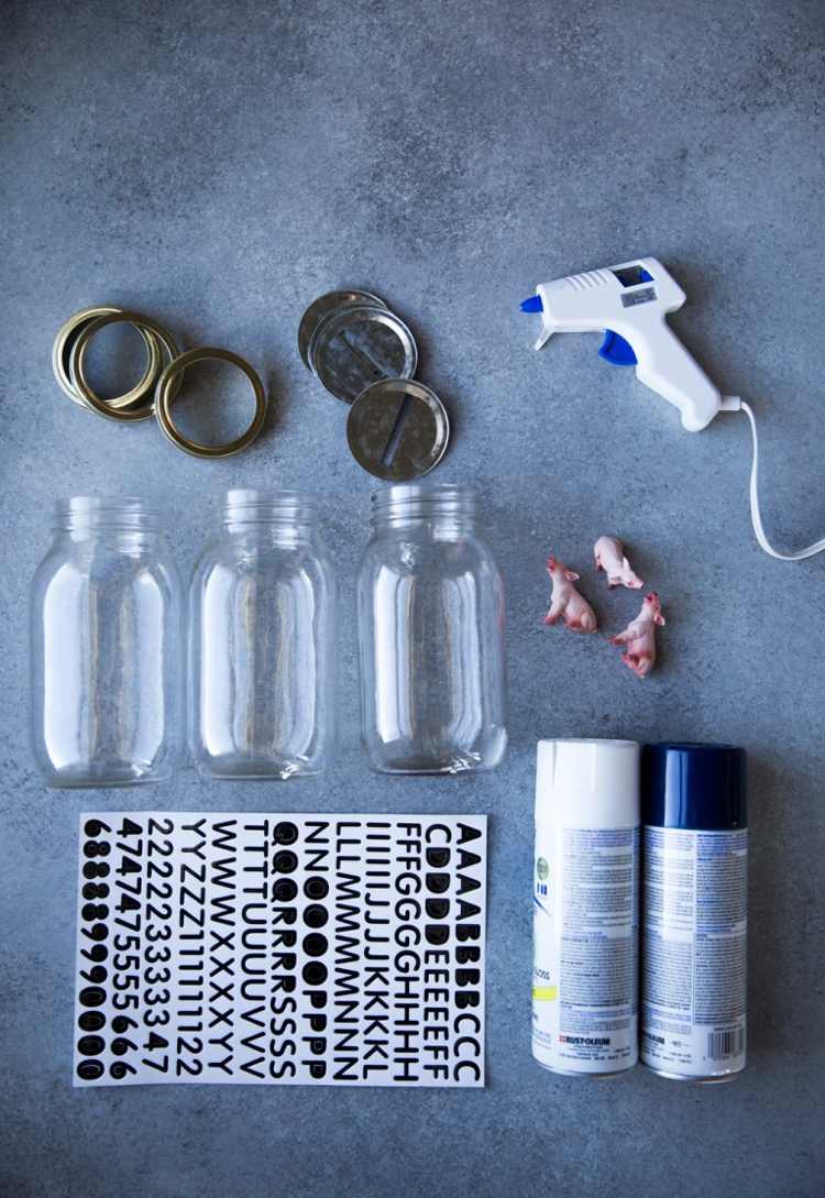 Pokladnička Tinker - aké materiály sú potrebné pre remeselný projekt Pokladnička Tinker-prasiatko-urob si sám-skrutka-sklo-materiály-farba