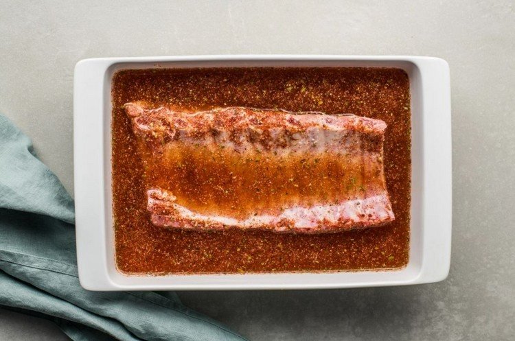 Kedy a ako dlho marinovať náhradné rebrá