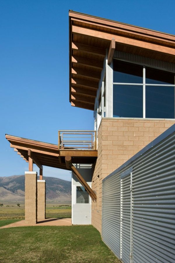 Vidiecky dom Remote Valley - strecha