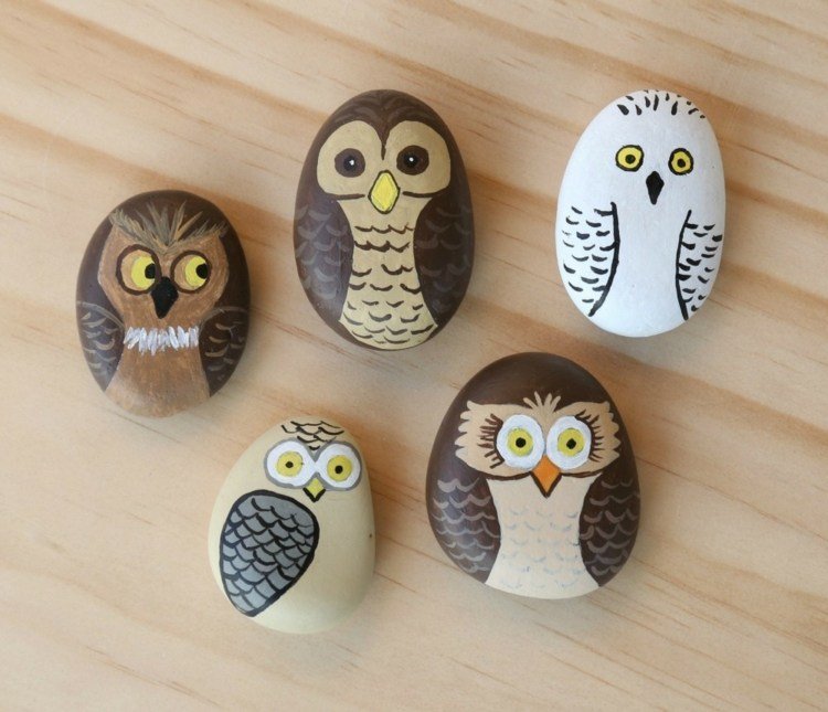 snehová sova vianočné maľované tehly