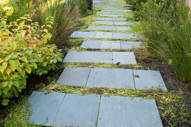 Položiť vysoké trávnik dlažobné kocky nápady moderné