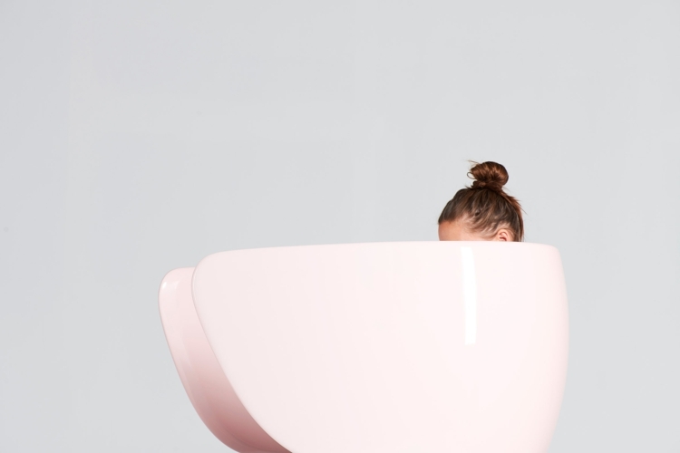 dojčenie vo verejnom rozptýlení bez súkromia bezpečná pohodlná poloha