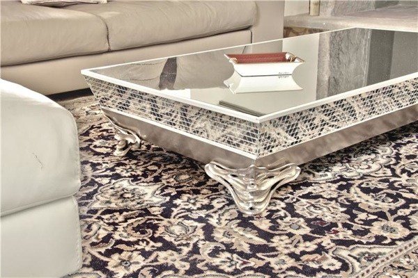 štýlový nábytok do obývačky, zrkadlový stôl mantellassi štýlové zariadenie obývačky zo zrkadlového stola Mantellassi