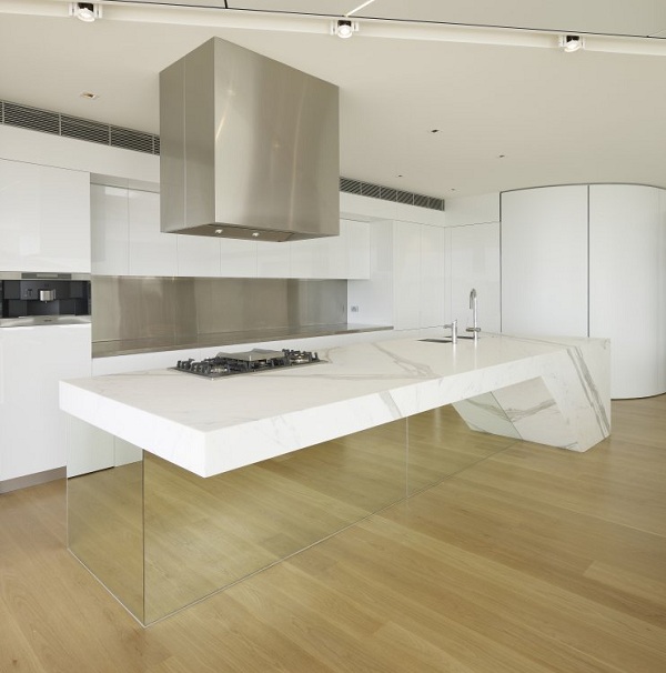 sklenená kuchynská linka mramorová doska