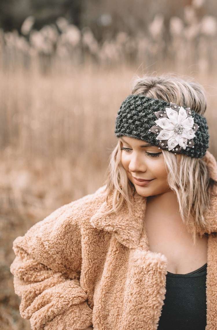 Zimná čelenka, ako nosiť vlasové doplnky, trendy 2020