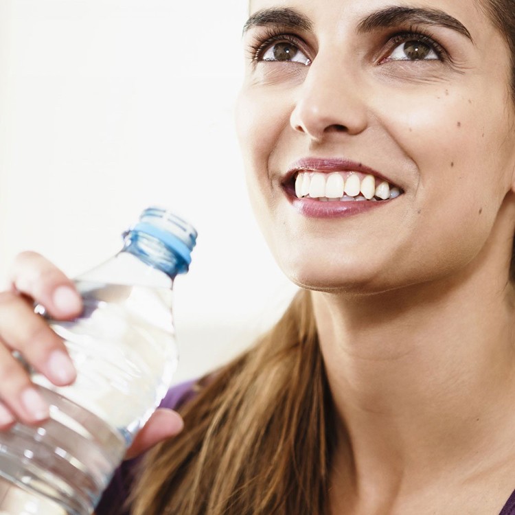 metabolizmus-kúra-recepty-jesť-zdravé-voda-tekutiny-nápoj