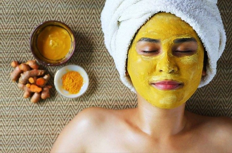 Kurkuma ako domáci liek na žiarivú pokožku
