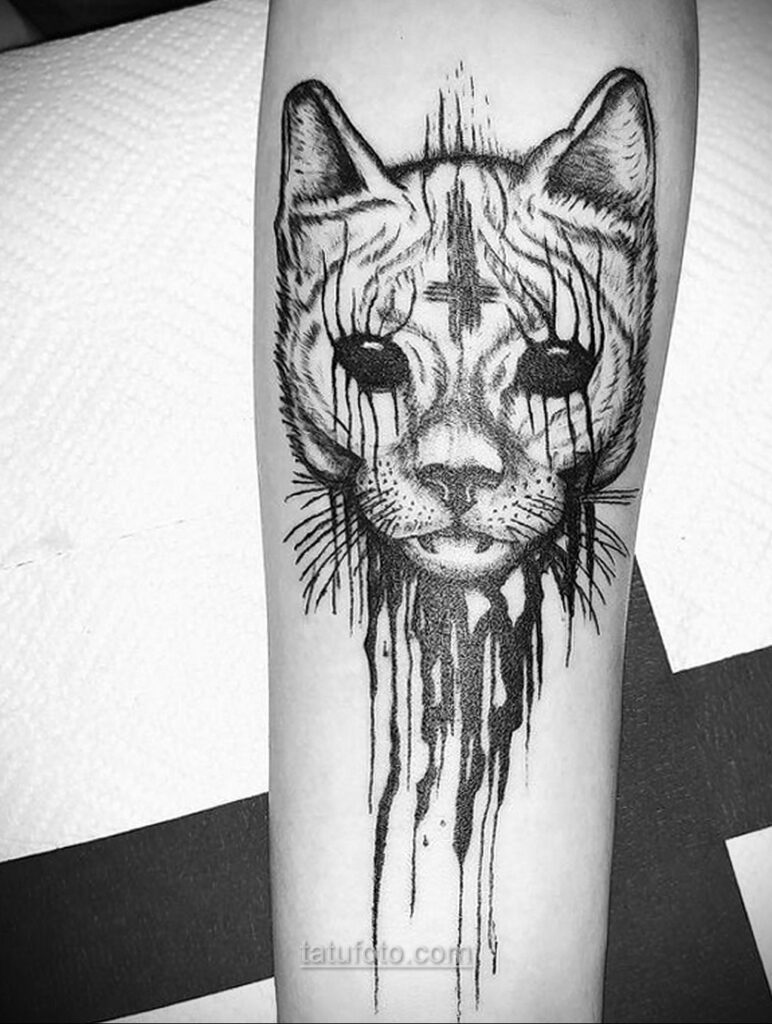 Zdjęcie przerażającego rysunku tatuażu 10.01.2021 №10051 -straszny tatuaż-