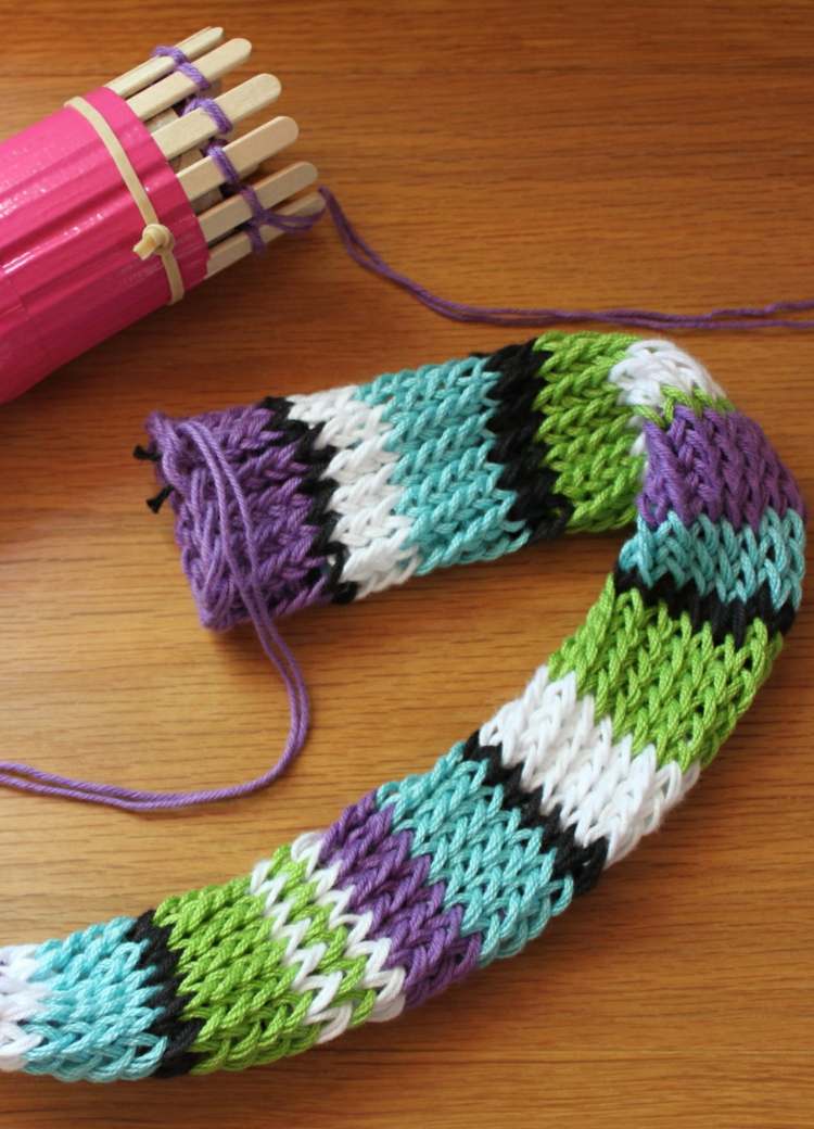 nápady na pletenie-hadice-pletenie-manžety-domáce