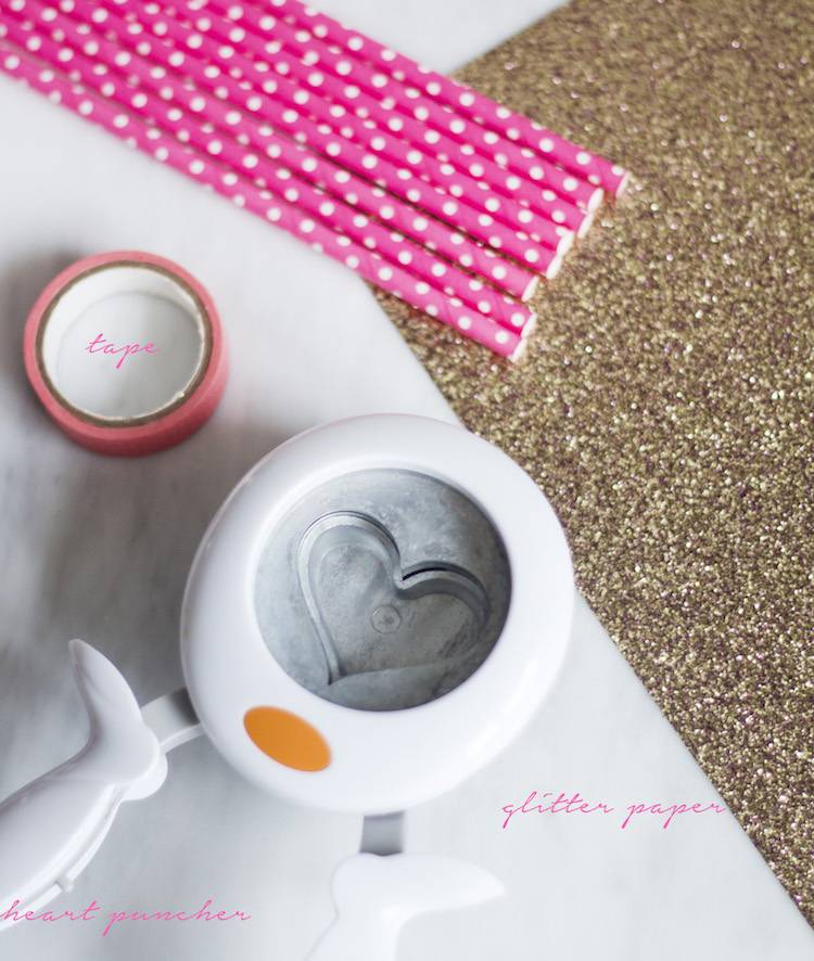 slama-dekoracia-drotarina-party-srdce-punc-vyrobte si sami