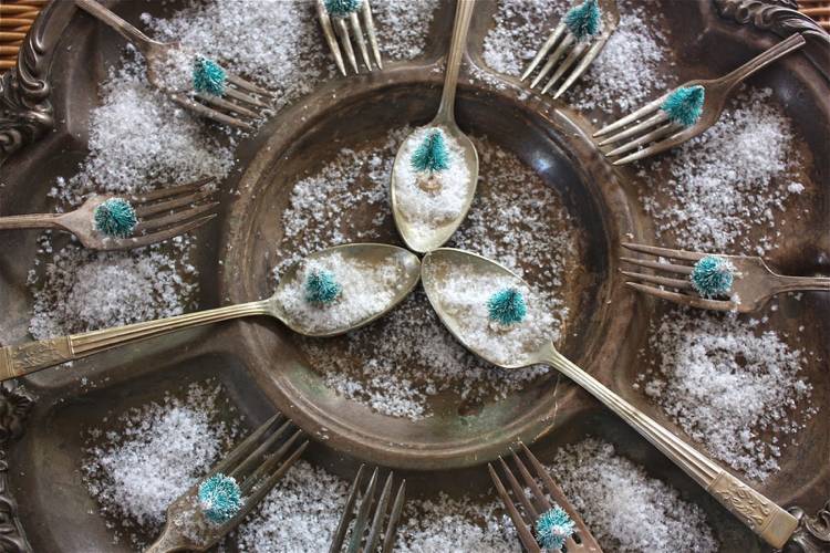 Zásobník v striebornom prevedení-vianočné dekorácie-príbory-skutočné-vinobranie