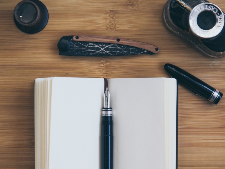 Kúpte si vreckové nože a nakonfigurujte nápady štýlovo