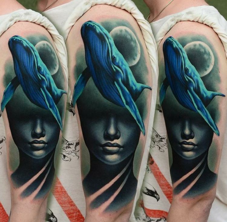 Futuristické tetovanie na nadlaktí s prírodnými motívmi Ženy tetovanie nadlaktia nápady nápady obrázky motívy