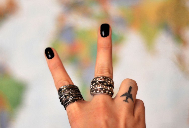 tetovanie-nápady-ženy-malé-tetovanie-cestovateľský motív