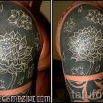 tatouage abstrait sur son épaule - снимка par exemple du nombre 21122015 2