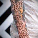 абстракция татуировка на предмишницата - пример за снимка от 21122015 № 13