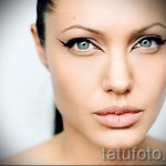 Татуировката на Анджелина Джоли - пример на снимката номер 53