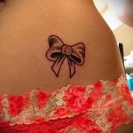 arcs sur les hanches tatouage - Példakép a fotóról 02052016 2