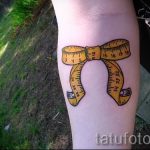 Bogen Tätowierung auf seinem Arm - Photo Beispiel des fertigen Tätowierung 02052016 1