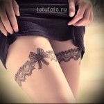 tatuażowe kokardki i podwiązki do pończoch - przód