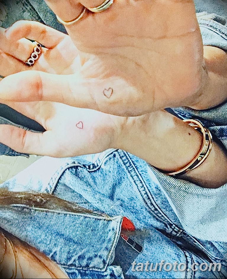 Татуировка Бела Торн - сърце на дланта