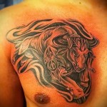 tetovaža bikova prsa