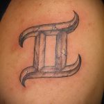 Fotó - tatouage pour le signe du zodiaque des Gémeaux - 1020 -as verzió tatufoto.ru