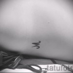 tetoválás betű m - fotó a kész tetoválásról - 20122015 № 11