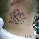 betű tetoválás a nyakon - kész tetoválás fotó - 20122015 # 4