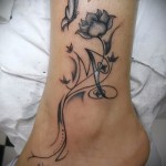 tetoválás a lábán levél - fotó a kész tetoválásról - 20122015 1. szám