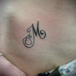 tetoválás betű m - fotó a kész tetoválásról - 20122015 № 3