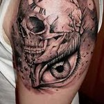 koponya óra tetoválással 1