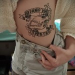 farkas koponya tetoválás