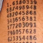 foto-primer-gotovoj-tatu-cifry-chisla-015-tatufoto-ru