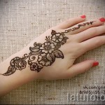 وشم زهرة الحناء 1