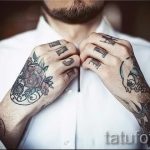 tatuaż dla facetów na ramieniu - przykład zdjęcia 4