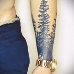 tatuaż na nadgarstku dla facetów - przykładowe zdjęcie 1