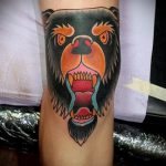 tatuaż na kolana dla faceta - przykład zdjęcia 5