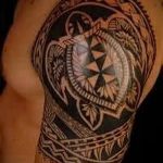 Tattoos für Jungs auf die Schulter - ein Beispiel für das Foto 1