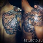 tetoválás a vállán férfi bőrpáncél Fotó - példa a kész tetoválásra 16052016 -on 1