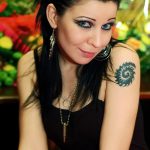 снимка на татуировката на елхата (Иванцив Елизавета Валдемаровна от 29 декември 2017 г. № 010 - 1 -