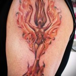 Phoenix Tätowierung auf Feuer - ein Foto des fertigen Tätowierung auf 11022016 2