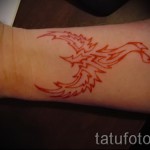 Phoenix Tätowierung auf ihrem Handgelenk - ein Foto des fertigen Tätowierung 11022016 1