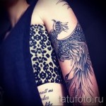 Phoenix Tätowierung auf seinem Arm - ein Foto des fertigen Tätowierung 11022016 2